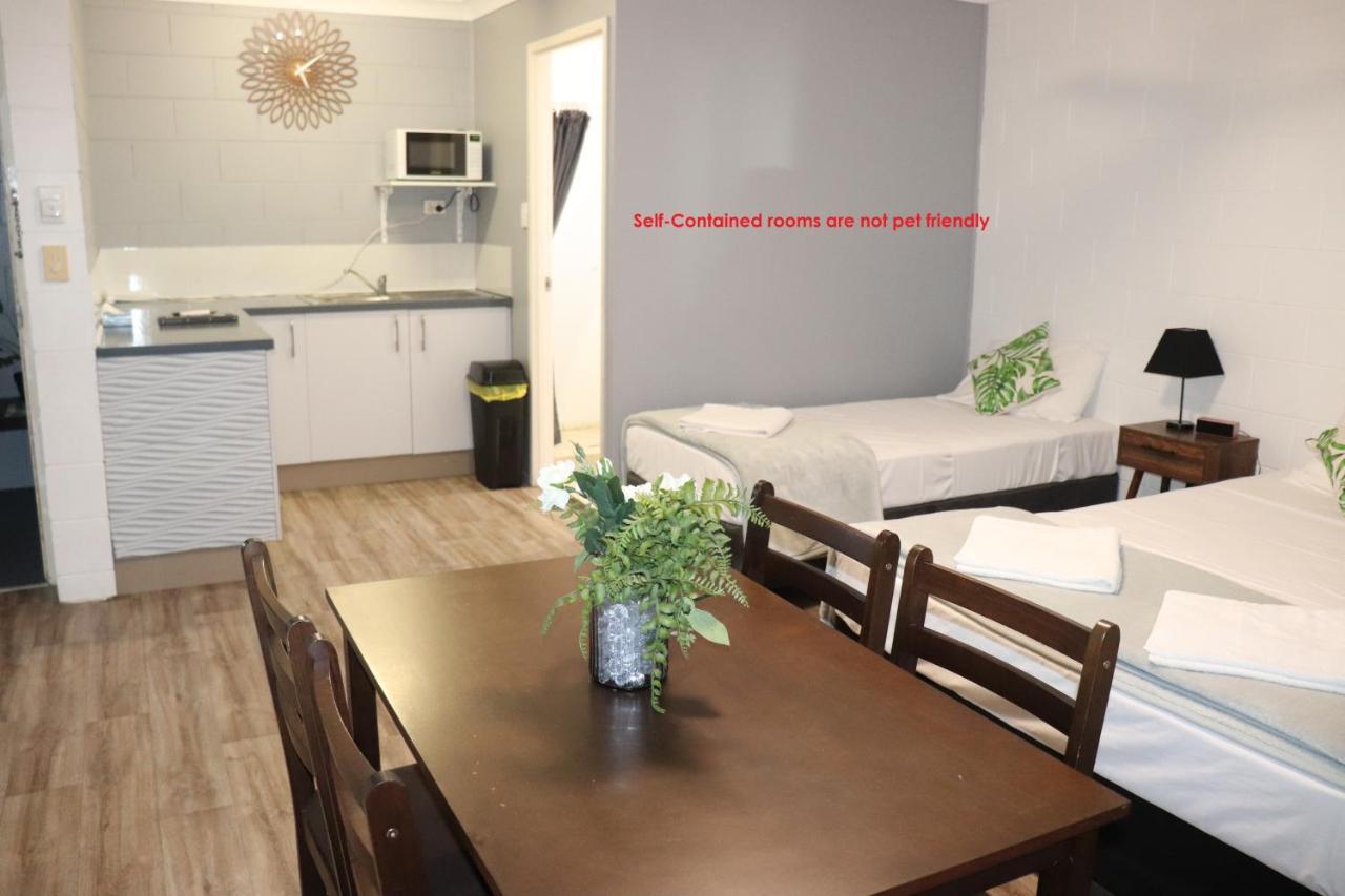 Spanish Lace Motor Inn Townsville Dış mekan fotoğraf
